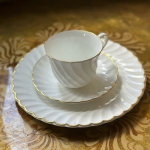 Vintage Wedgewood China Gold Chelsea design tea cup, saucer & side plate trio